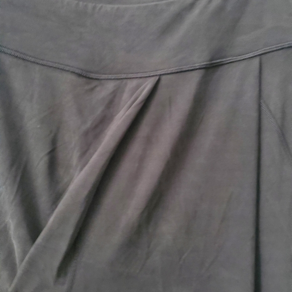 Lululemon crossfront cupro capri - Picture 3 of 8